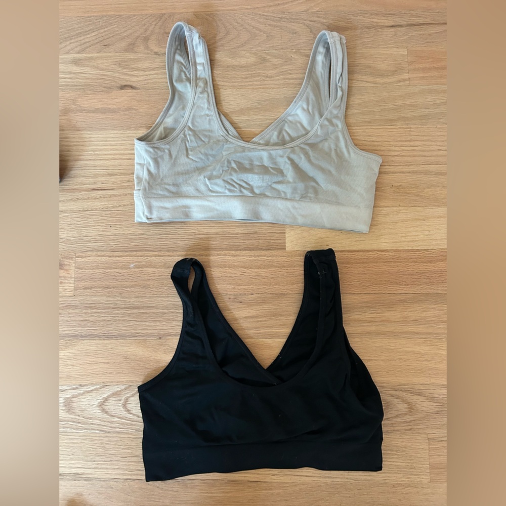 Bundle of 5 nursing bras- clip down and pull aside - Black, Gray - size small - Picture 11 of 11